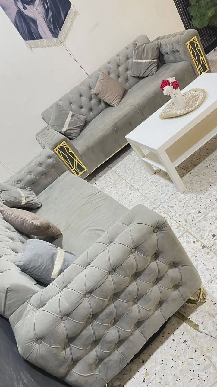 للبيع مكاني حله الي يحب يتصل لو خاص ***********
