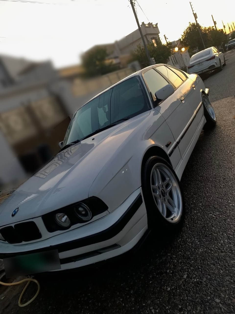 Bmw525 مه كينه سه قه رى له سه ره 
مۆدێل1993 👍تۆماتیک+سلایت+دەبڵ پەرەشوت+دەبڵ چەکمەجە+تەبرید ساردوو گەرم+ناو فۆرمیکا+تحدید سورعه و زۆر مواسەفاتی ترمەکینە  سەیارەکە عاموو حیزام بەشەرت ١ چاملغى پێشی جەمپێکی خەفیفی هەیە 
ئارمی پلاستیکە  رەقەمەکانی هەموو متابقە بەڵام من ئارمەکەی وەک هەدیە دەی دەم هەموو شت نوسراوە موشتەری نی نامە مەنیرە سعرى ٤١ مجال گورينه وه ش ده كه م … أربيل, العراق


**إذا كنت صاحب هذا الإعلان وتريد حذفه لأي سبب، رجاءا أرسل رسالة إلى الدعم الفني**
