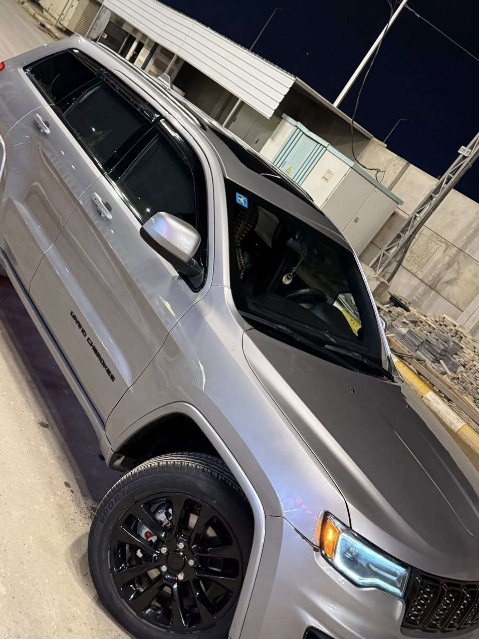 جيب شيروكي بلاك توب
2021 

داخله سرقه

مواصفات السيارة

1-رادارات جانبية 

2-حساس خلفي 

3-توقف ذاتي

4-ستيرن تدفئه

5-نضام ECO

6-مانع انزلاق

7-جنطة كهرباء

8-ويل كب كروم اسود 20

9-كشن سايق كهرباء وباقي جلد مطعم مخمل

10-تدفئة وتبريد بالكشنات

11-اطفاء ذاتي للمحرك لتوفير الوقود

12-شاشة كبيرة نضام Gps

13-تبريد قطعتين 

14-تشغيل واطفاء عن بعد

15-بصمة ابواب

16-مري جانبية هيتر مع عاكس للضوء 

17-كامرة خلفية دوارة-

18- لايت والبلوجكتر الامامي عدسة

19-بصمة ابواب

العنوان الكوت @واسط مركز المدينه

رقم الهاتف ***********
