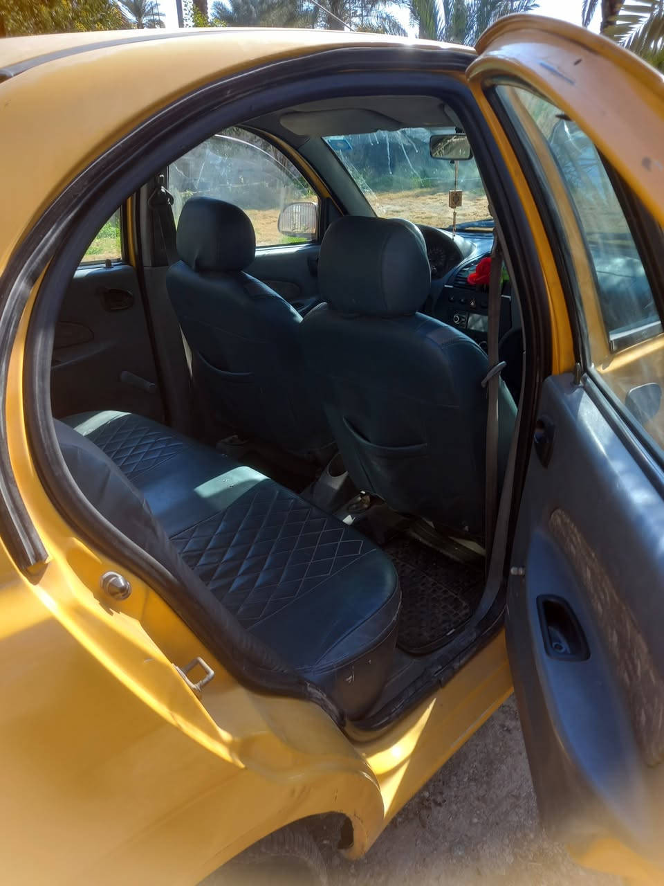 السلام عليكم
سيارة طيبة جاهزه موديل 2016 رقم بغداد بأسمي
سنوية لغاية 2030
سيارة جاهزة للعمل
للإستفسار ***********
