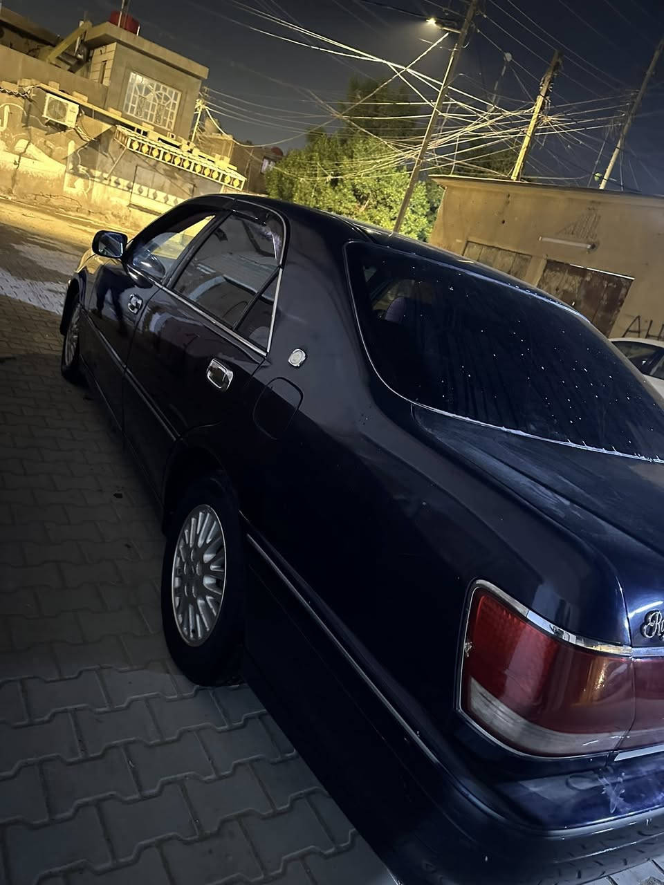 سلام عليكم حبايب قلبي الشراي فقط فدوه اروحلكم المو شراي لا يراسني ملكه كراون مديل 2002 
حديده السياره وبيها ارقام نكليزي سليمانيه الجديد فقط بس ارقام
السياره حلوه وتخبل مكينه وكير جيس كص قماره فقط فقط قماره فقط
مكينه ديفور الكبير 
دكمتين اصل سياره كرستال اصل
 نيلله نيله ع سواد لونها  كشنات كهرباء
السعر (42) وبيها مجال الشراي مكاني البصره وبس شراي ينتصل
***********
