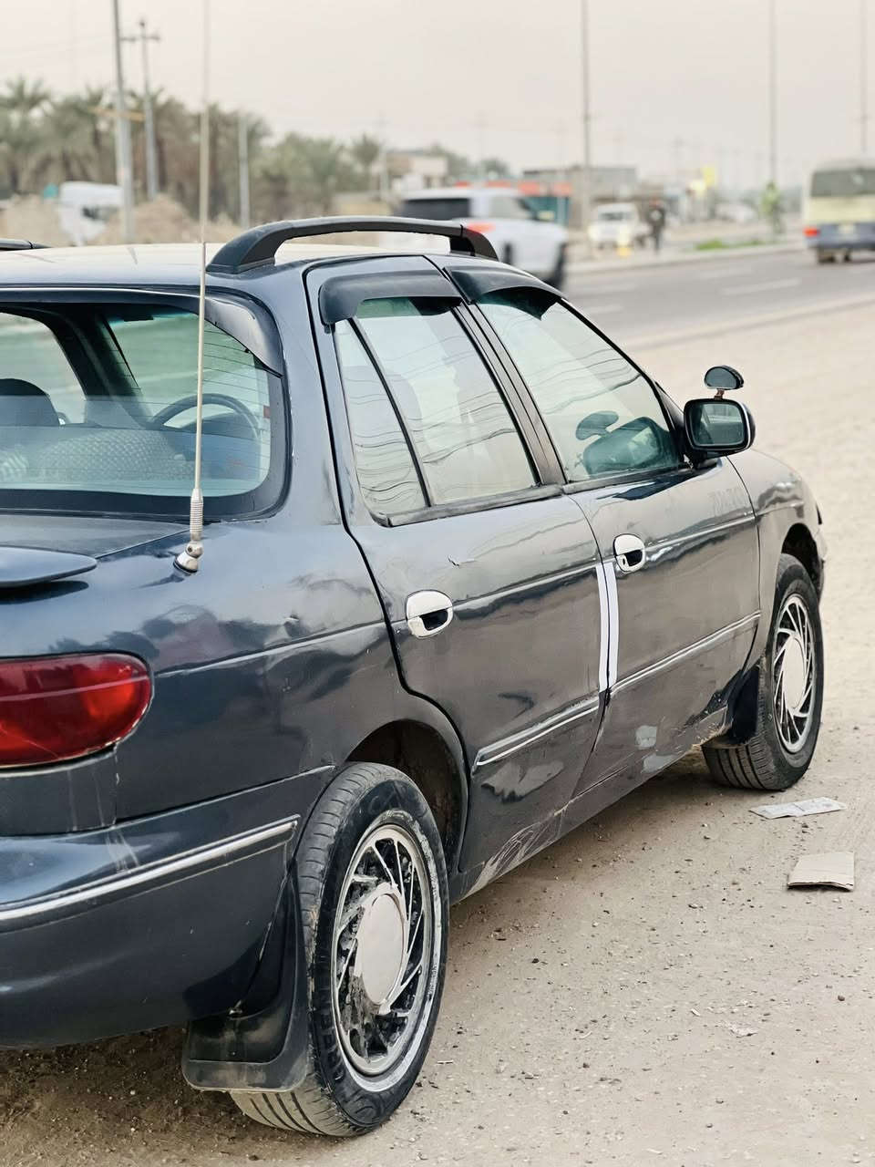 ‏سلام عليكم سيفيه للبيع موديل 94 جاهزة وباسمنه مصبوغه السيارة سعرها 28 وبيها مجال ￼ وهذا رقمي ‭0772 443 9568‬
