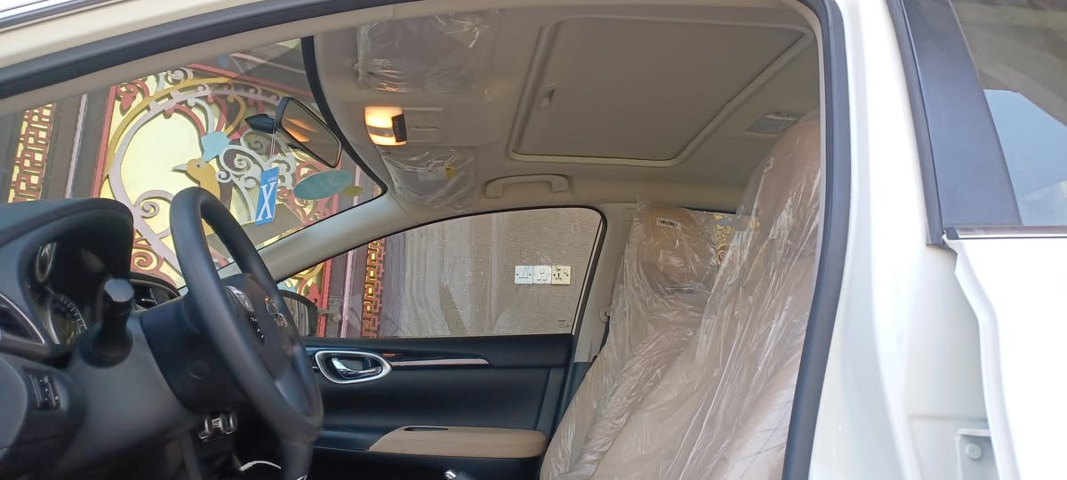 سلام عليكم نيسان سنترا 2025
رقم أربيل تريد تحويل او وكالة فول مواصفات 
فتحة سقف كشنات جلد تحكم ستيرن شاشه ماشية ٤٠٠٠ كيلو متر بعدها زيرو كفالة عامة السيارة بحالة الوكالة 
محرك 1600 دوش 
تبريد قطعتين 
السعر١٣٧
مكان السيارة/بغداد البسمايه ***********
