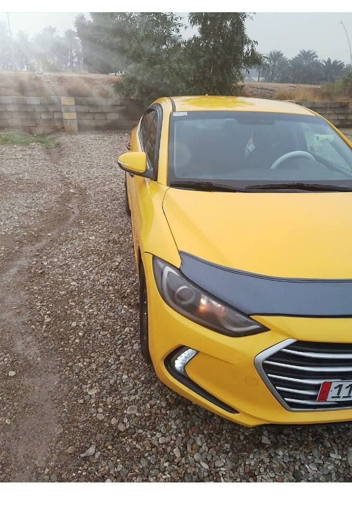 النترا ١٧ فووول عدا الفتحه  سيارة جاهزة من كلشي  ضررها موجود سيارة كير محرك صدر كفاله باسمي رقم بغداد دولي هزة جديده سنويه لغاية ٢٨ برغي ماناقصها مصفرى من كلشي السعر ١٢٤ وبيها مجال للشراي
للاستفسار أكثر *********** سيارة بديالى
