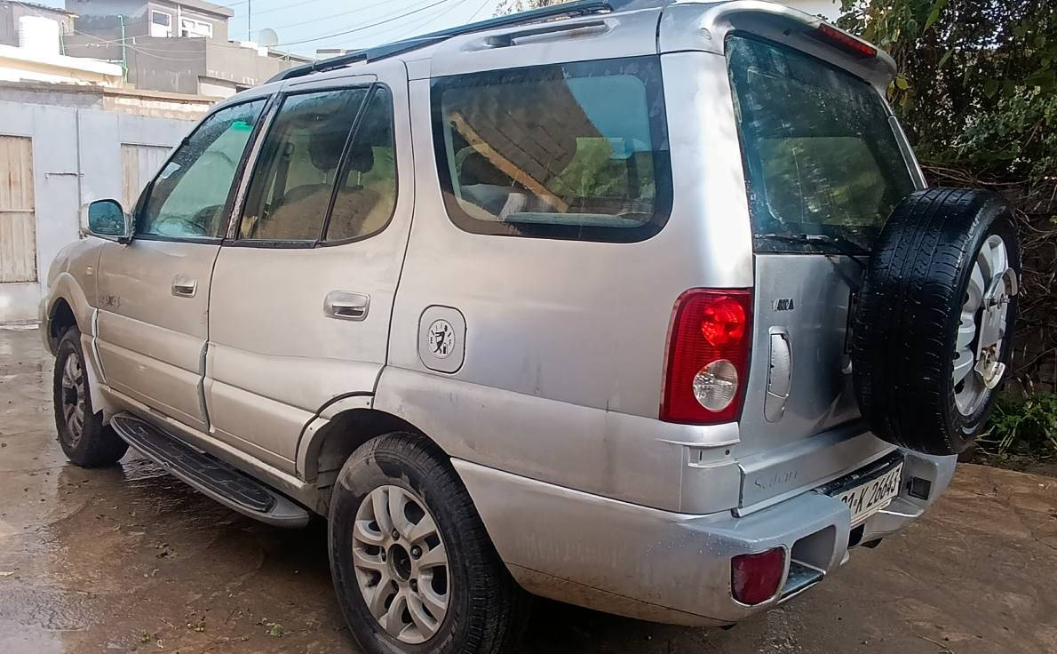 سەیارە تاتا سفاري 
مۆدێل 2007 
گێڕ و مەکینەی بەطەی 2500 
سەیارەکە ڕەقەم سلێمانیەو بەناوی خۆمانەوەیە و سەنەوی بەسەر نەچووە 
تەبرید مەرکەزی لەسەر سویچ سارد و گەرم 
نرخیشی 46 وەرەقە
شوێن کەلار 
تاتا موديل2007سعر46بي مجال تبريد تدفيه سبعه راكب سنويه جديده بسمي مكينه وكير بطه مكاني كلار هاتف ***********
*********** كالار, السليمانية
