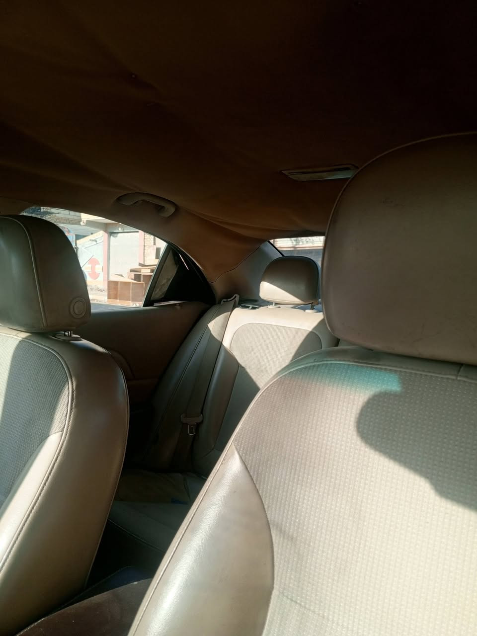 ماليبو مديل 2013
كيره بي مشكله بس نمره 3 رقم مثنى السعر 
65ورقه تره مطيح ال الكير 
رقم تلفون ***********
