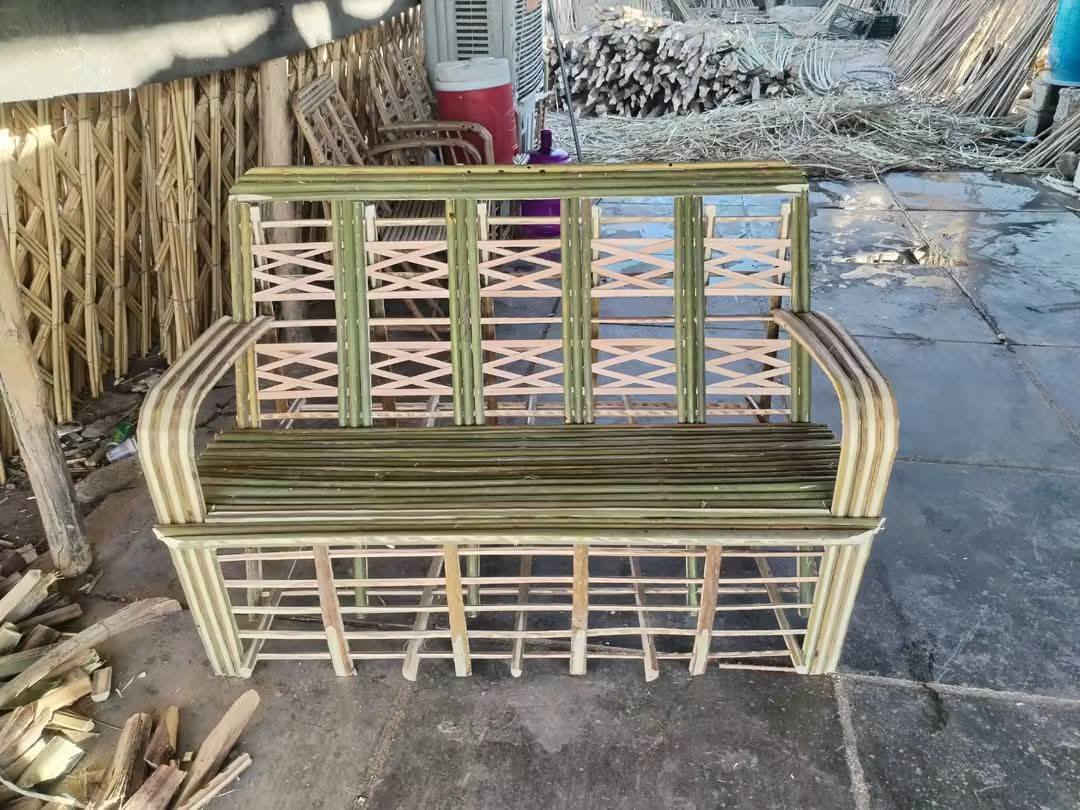 *********** السلام عليكم وفرنا لكم سياجات مال حدايق يستخدم ديكورات تراثية للمطاعم والكوفيات والمضايف وسياجات الحدايق مكاني بغداد وهاذ رقمي ***********
