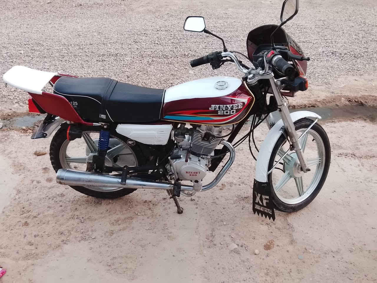 ماطور للبيع اي عيب ما بيه موديل 18 ماتور نظيفه اي عيب ما بيك كهربائيات كامل اللي يريد او يخابر على الرقم ***********
