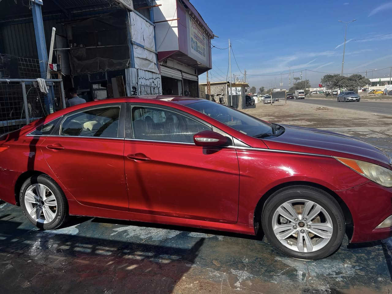 يالله سلام عليكم سوناته موديل 2024 رقم بابل سياره جاهزه كير محرك حداديه سياره بيه 3 قطع صبغ بدون دواخل سعر 103 وبيه مجال عنوان بابل 
مكلف بنشر ‭0773 370 7815‬
