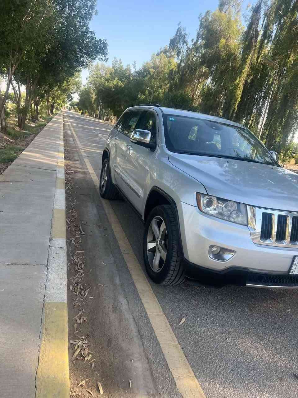 السلام عليكم
جيب موديل 11 قطعتين صبغ بدون دواخل السياره جاهزه من كل شيء سياره حلوه ومال بيت رقم بغداد باسمي
العنوان بابل المسيب
السعر 145 وبها مجال قليل
*********** 
***********
