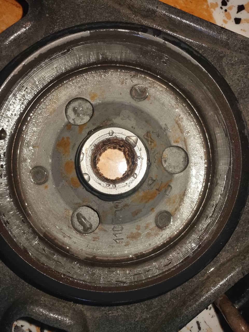 ويل دراجة ادرس ياباني بي ختم بس عوجان يرادله تعديل لون اسود السعر 20 وبي مجال


**إذا كنت صاحب هذا الإعلان وتريد حذفه لأي سبب، رجاءا أرسل رسالة إلى الدعم الفني**