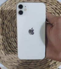 آيفون ١١ • نضيف • نجف