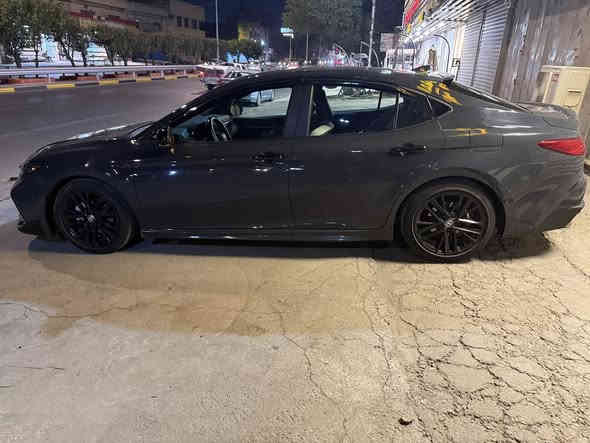 السلام عليكم 
كامري 2025 se  هايبرد 

رقم بغداد تحويل ثاني يوم 

ماشيه٢٠٠٠٠ كيلو زيرو السيارة 

الضرر موضح بلصورة 
مواصفات معروفة 

كشن كهرباء 

تبريد قطعتين 

شاشة كبيره 

كشن جلد 

كامرة خلفية + كامرة امامية تصوير بلادية 

تحكم ستيرن 

ثلاث وضعيات قيادة 

السيارة خير من الله

السعر خاص

مكان بغداد حي تونس

رقم الهاتف ***********
