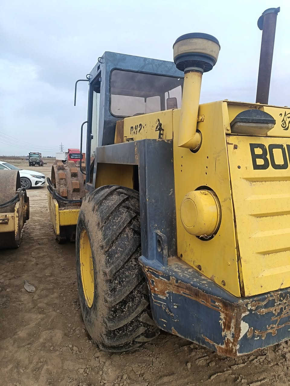 حادلة ضلفية للبيع بوماك موديل ٩٧ مكينة ٦ حجم ٢١٣
رقم بغداد باسمي رقم جديد جاهزة للعمل المكان الديوانية
***********
