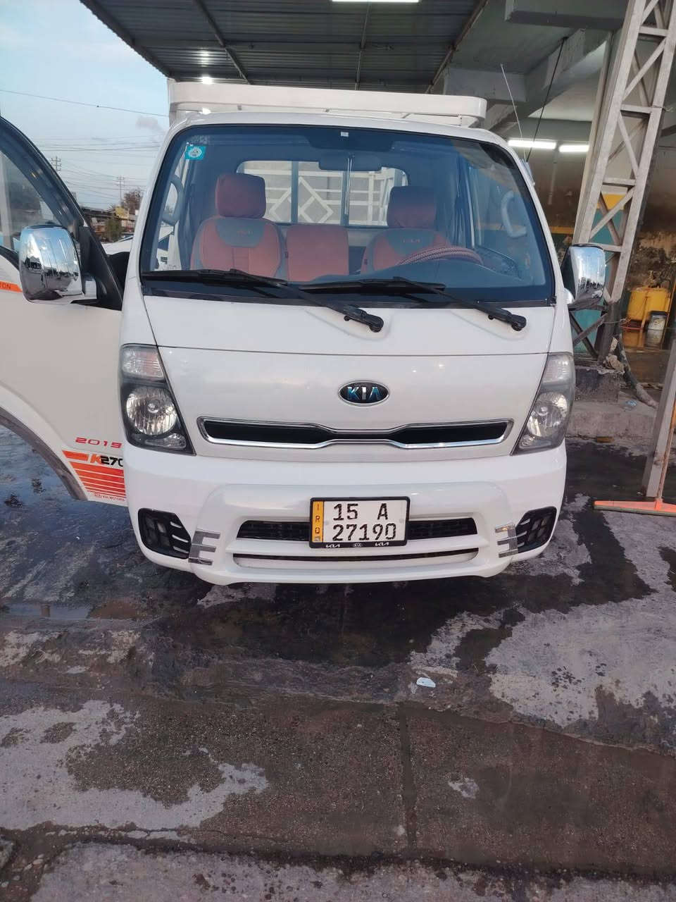 للبيع كياحمل موديل 2013سياره مكفوله كفاله عامه بيهه صبغ بل دوسات وبل بدي بس سياره متعوب عليهه وبعداحله منل صورسعر110عنوان فلوجه رقم صاحب سياره***********
