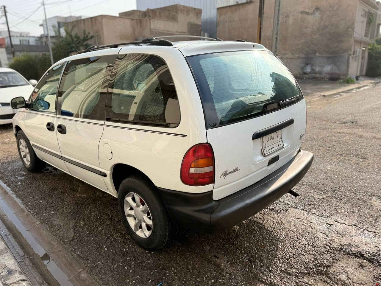 دوج كرفان موديل 2000 للبيع كير كهربائي محرك 3000 كالوبر سياره حلوه بلاديه مابيها ضربه خياس صدر امامي خلفي جديد تخم تاير دواخلها جديده كهربائيات كلها شغاله بس الدشبول ما يشتغل رقم كركوك مشروع وطني بكل محافظات تتحول بيها كوبون بنزين مكان سياره بكركوك سعرها 45 بيها مجال ***********
