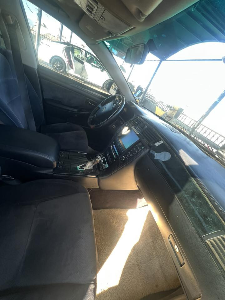 شاهینه‌ 182سهیاره‌كه‌ بێ حه‌یبه‌ به‌س ره‌نگ گۆراوی  ئه‌وروپایه‌ له‌سه‌ر ساخی ره‌نگ كراوه‌ موسه‌ سه‌یاره‌كه‌ سلایده‌ 4دوگمه‌یه‌  بۆ فرۆشتن گه‌ر كریار بوی ته‌له‌فۆنبكه‌ خزمه‌تتت ئه‌كه‌م ***********
