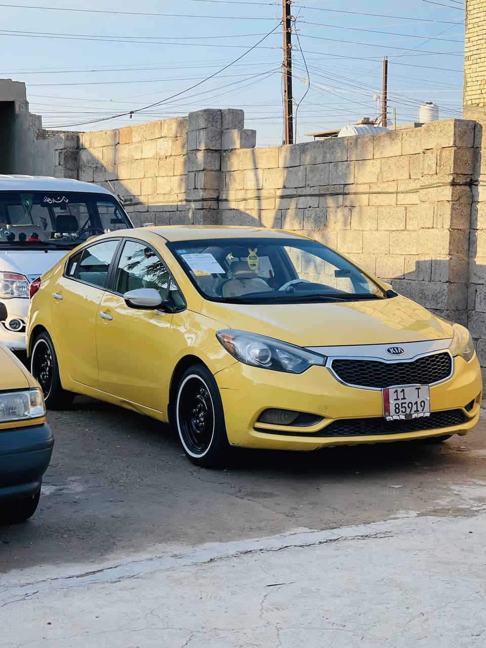 ***********/سلام عليكوفورتي للبيع 15عنوان بغداد حيوراسعر 130وبيهه مجال
