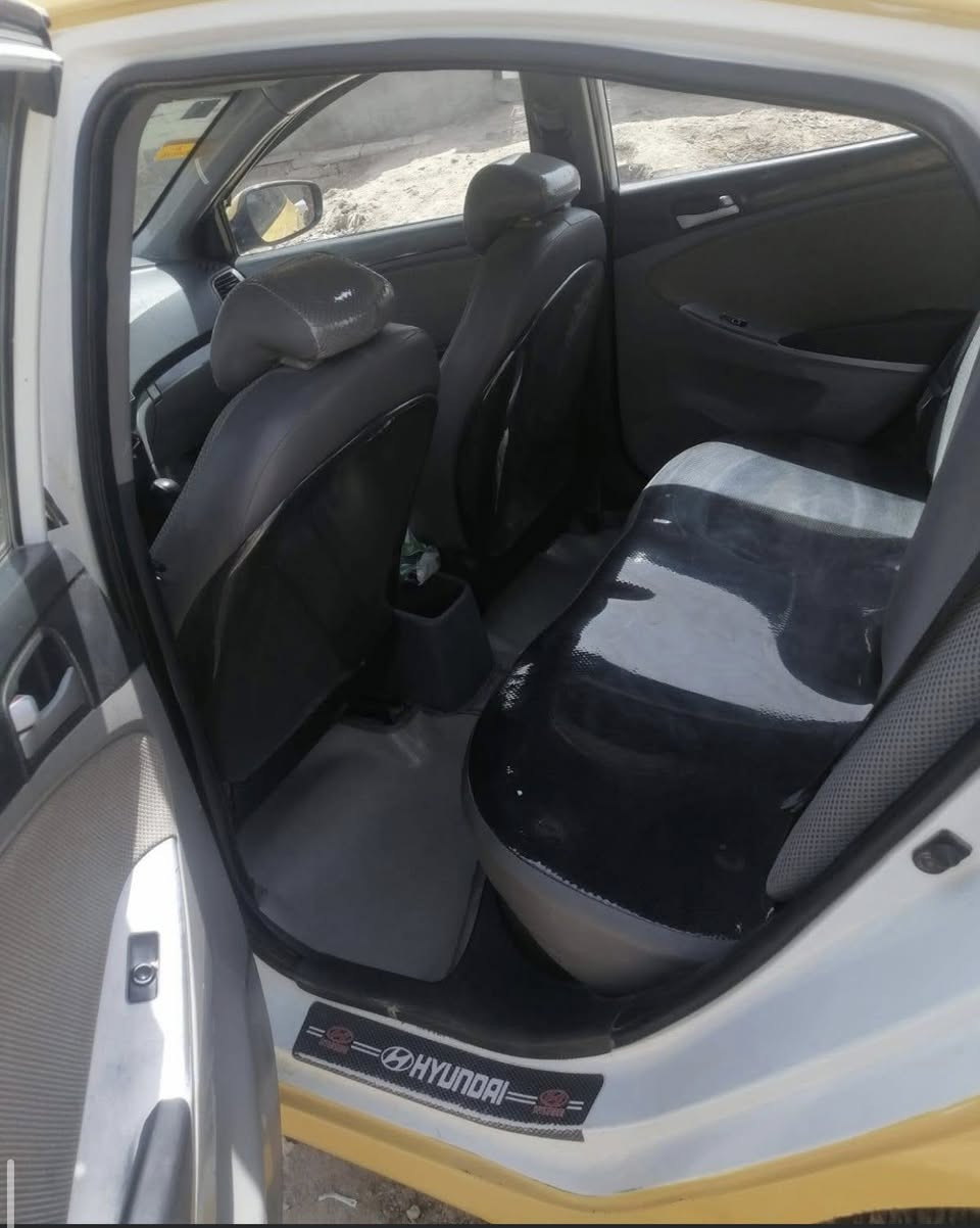 سلام عليكم اكسنت للبيع ٢٠١٣السياره خليجي ١٦٠٠
تخبل وخير من الله تبريد ثلج تحكم ستيرن اشاير مري  مكاني بابل 
السياره جديده رقم بابل ب اسمنه خير من الله السياره 
سونار مرفق بل منشور السعر ٨٠وبيه مجال شي قليل 
***********اتصال وتساب
