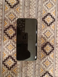 اكس إس ماكس • ذاكرة ٦٤ • بطارية ١٠٠