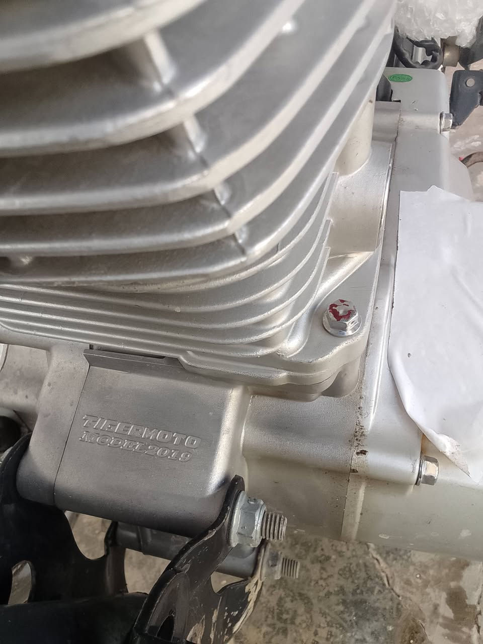 سلام عليكم دراجه للبيع موديل 2019 شاصي ومحرك 19 دراجه حلوه ناعمه بل مشي محرك شرط اخرس مفتوح بي خيط بخار🫣 قليل نشاط فول ستيرن رياضي كهرباء شغاله 
ترايك😱  ل كركوك الشراي اتصل سعر 370 📞*********** مكاني الحويجة داخل
