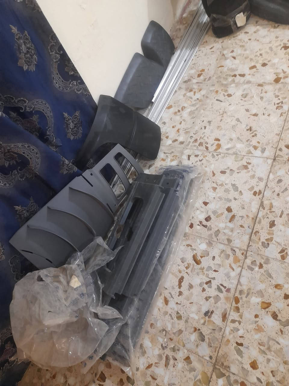 مكلف بنشر 9 أزواج دوس أكتروز أضافتن ألا 5 قطع أبطاين كرواتي معا شمسيه ١٠ملم معا ألغود اكتروز وكفرات دهاميه اكتروز بيع شلعه وحده قيم حض وبخت وخذهن مكان بابل الحله رقم التلفون ***********
