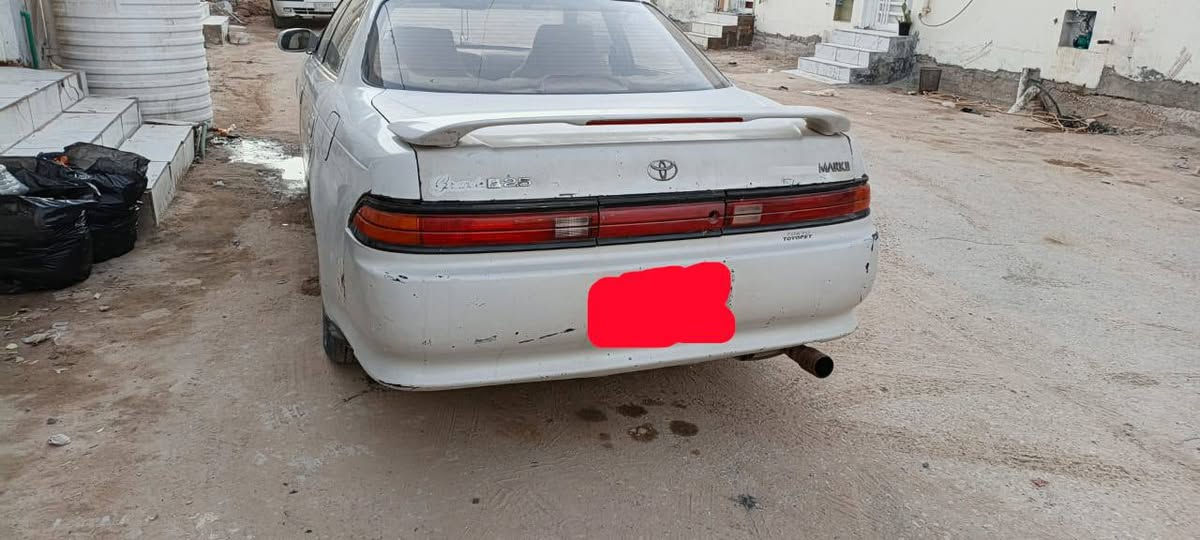 لسلام عليكم للبيع محرك وكير وحداديه وكهربايات تبريد ثلج مكفوله من لحادث بيها كصه قماره فقط لسعر 40 عنوان نجف ***********
