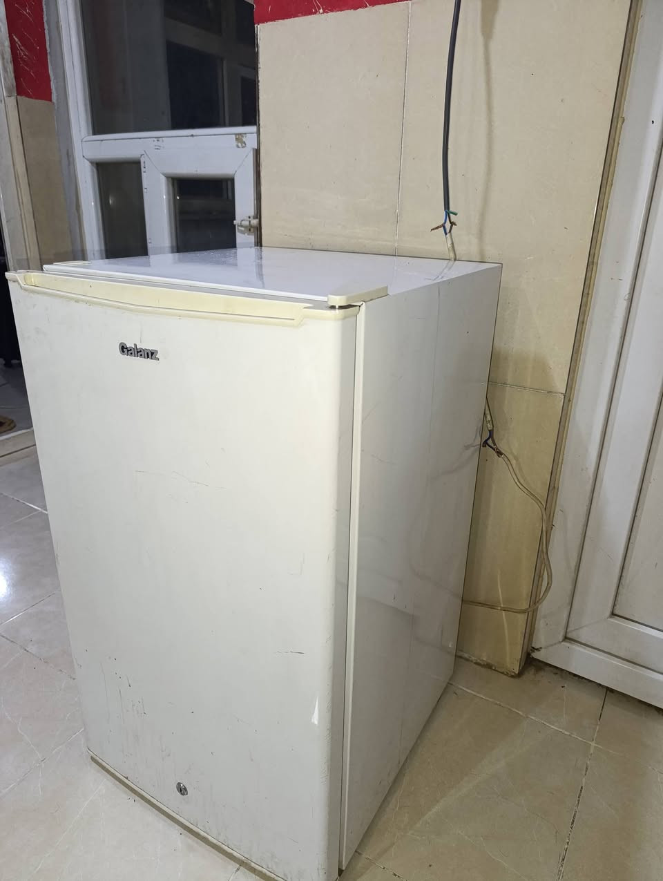 للبيع ثلاجة صغيرة ماركة Galanz التبريد مالها فول ووضعها ممتاز ونظيفة هم بسعر ٥٠ الف .. التواصل عالخاص


**إذا كنت صاحب هذا الإعلان وتريد حذفه لأي سبب، رجاءا أرسل رسالة إلى الدعم الفني**