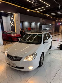 BYD _ G3 _ 2013  الممشى 135 ك   المواصفات  بصمة تشغيل بصمة ابواب + صند...