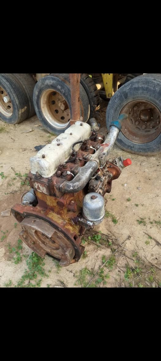 للبيع محرك عنتر 80 لا صرف ولا بخار
جاهز للشغل السعر 850 الف العنوان ديالى كفري الاستفسار أتصل *********** او. ***********
