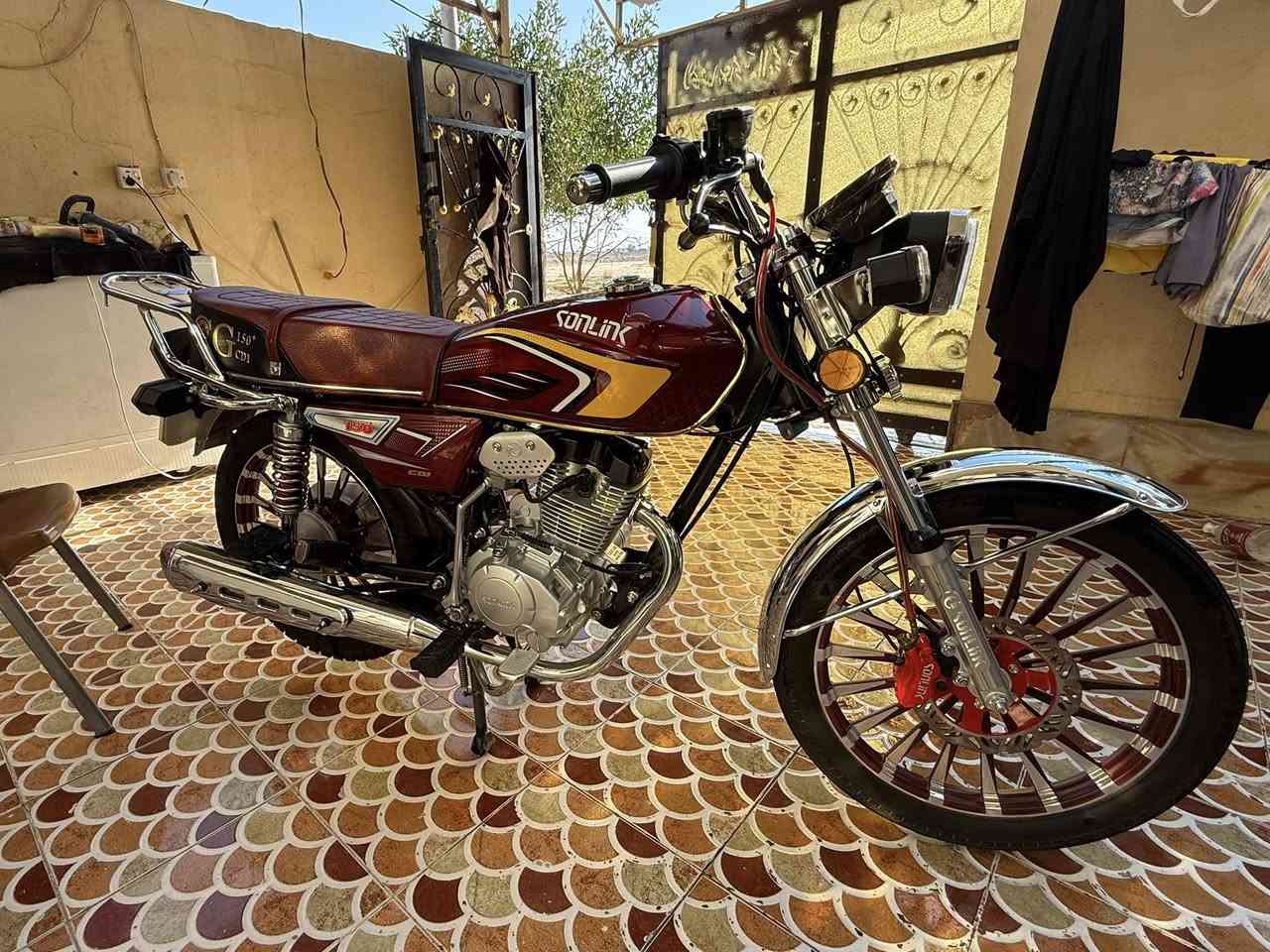 سيفان امراوس ابوكسر فحل هاي درجة ماطلع بيها جديدة وجاهزة من كلشي كلشي شغال بيها


**إذا كنت صاحب هذا الإعلان وتريد حذفه لأي سبب، رجاءا أرسل رسالة إلى الدعم الفني**