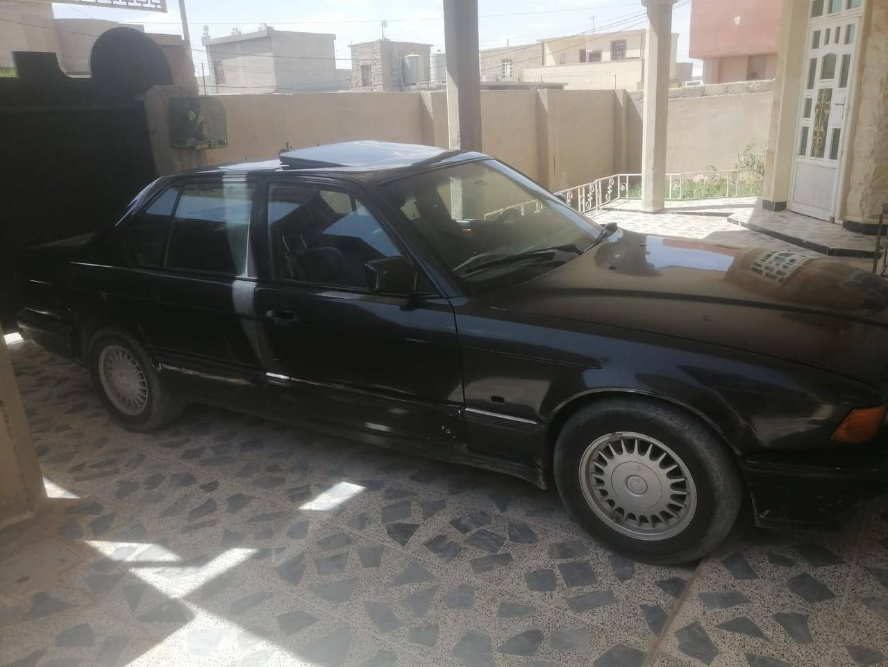بيئم 730محرك 35 كير عادي شرط محرك كير تشلع التبليط صدر جديد سنويه خضره ساقطه بل  19 شرط الوكاله والتحول مراوس ***********/// بل بانزين ما تصرف يرفلو محور ب كركوك تيبيس اي خربطه ماكو  0783009736
