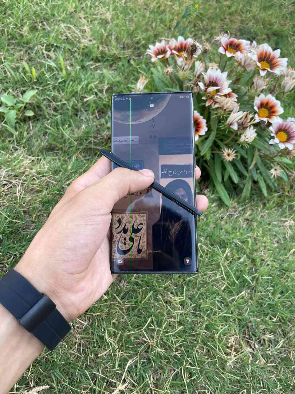 اعادة النشر بسبب الوعود الكاذبه
note 20 ultra 5g 
ذاكره ٢٥٦ 
عشوائيه ١٢
بطاريه ٤٥٠٠ 
معالج  + snapdragon 865
كامره خلفيه ١٠٨ ميكا بكسل
تقريب 50x
سماعات استريو صوت نقي وعالي جدًا
بصمة الاصبع والوجه شغالات 
القلم الخاص بالجهاز موجود
الجهاز يشغل ببجي ٩٠ فريم بسلاسه 
الشاشه بيها خط واحد ما مأثر نهائيًا على اللمس 
الضهر موضح كدامكم بالصور
الكسر بالكامره ممأثر تكدر تشوف تصوير الجهاز بالمنشور
الجهاز للبيع بسعر ١٨٠ قفل قفل او مراوس بجهاز اقل منه و اخذ فرق
مكاني بغداد المحموديه 
*********** واتساب فقط
