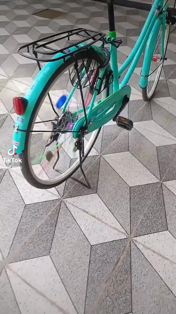 سلام عليكم  باسكل البيع BD حجم 26 باسكل نضيف كلش مديل 22 شهر 3 السعر 135 وبي مجال  العنوان دوانية قرب معمل النسيج الاستفسار ***********
