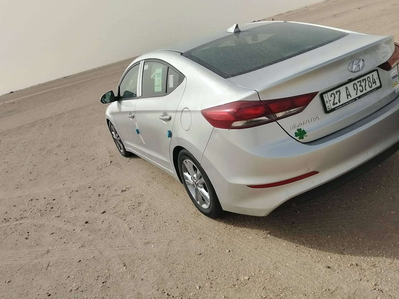 السلام عليكم الانتره 18 مكاني الناصرية مركز سيارة جديدة ماشيه 116الف بيه والكاب وابو خطه بدون تبديل بس صبغ البنيد وشوي فوك الدوسه والباقي كفاله عامه سعره 122بي مجال قليل السياره بسمي وكاله مداور عادي رقمي ***********
