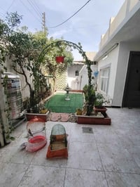 دار للبيع • ٢٠٠م • القادسيه قرب جسر ليلان