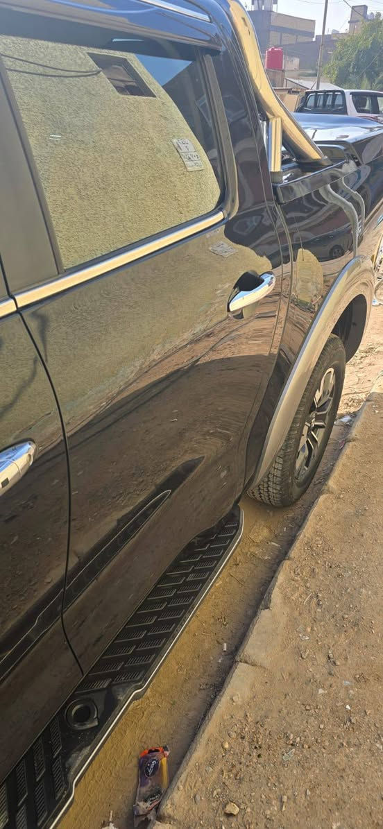 كريت ول باور صيني موديل22 بانزين  للبيع فول الفول  داخل مشمشي
المواصفات : 
- ٤ كامرات 
- رادارات ٣٦٠ مع نقاط عمياء 
- حساس امامي خلفي 
- فتحة سقف 
- نضام المحافظه على المسار مع مثبت سرعه تفاعلي 
- لايت زنون عالي ناصي و الخلفي ليد 
- مقاعد جلد و كهرباء للسائق و الراكب مع تدفئه للمقود 
- شاشه لمس و تدعم الابل كار بلي و الاندرويد اوتو 
- عدادات دجتل مع ٣ ثيمات للعدادات 
- دفع رباعي مستمر مع دف لوك و نضام النزول من المنحدرات و ٣ وضعيات قياده ( سبورت ايكو نورمال ) و دبل خفيف 
- محرك ٢٠٠٠ توربو و كير ٨ سرعات zf مع وجود شفتات للتبديل خلف المقود 
- اوتو بارك مع اوتو هولد 
- مانع تصادم امامي 
- تشغيل عن بعد 
- حالياً ماشيه السيارة 66الف وقابله للزياده    
- منافذ طاقه و يو اس بي و فيش كهرباء 
- شاحن لاسلكي 
- سيارة جاهزة من كلشي كير مكينة تبريد 
رقم مثنى  دولي جديد شرط التحويل
  وارد كويتي الغانم  السعر 165 وبي مجال للطيبين للعم اني مكلف بل نشر رقم صاحب السياره ‏‪***********‬‏ حجي علي  الحاج علي عبد جواد
