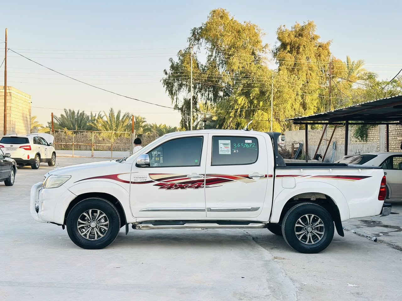 السلام عليكم تيوته 2015 فورويل اسعودي رقم مثنئ دولي بسمي مداور مباشر سنويه جديده هزه جديده  السياره كارتون مكينه كير حداديه تخم تاير كله شرط بيه جاملغ مبدل اصلي والباقي كفاله السعر 180 وبيه مجال للستفسار *********** بيع مرواس بيكم مكان بلرميثه حي المهندسين
