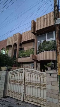 حي الجهاد مربع الطائي المساحة 200 متر صالة وحولي كبير وغرفة نوم وصحيات...