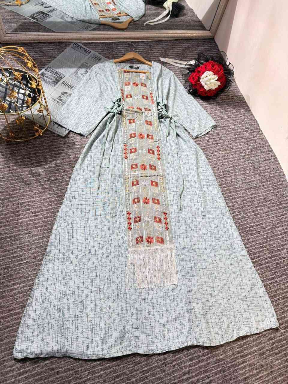 دراعة كشمير صيفي
السعر 20 الف
38-40-42-44-46


**إذا كنت صاحب هذا الإعلان وتريد حذفه لأي سبب، رجاءا أرسل رسالة إلى الدعم الفني**