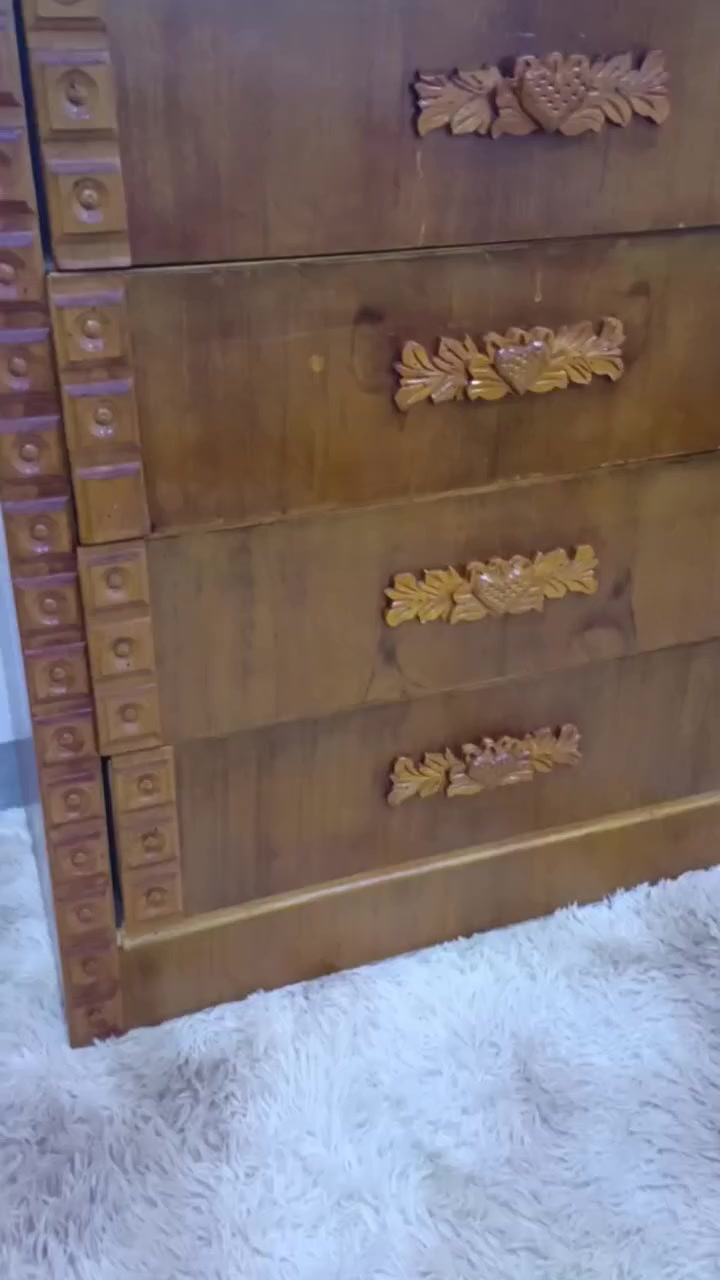 للبيع ميز مرايا عدد اثنين سعر الميز الواحد ٦٠


**إذا كنت صاحب هذا الإعلان وتريد حذفه لأي سبب، رجاءا أرسل رسالة إلى الدعم الفني**