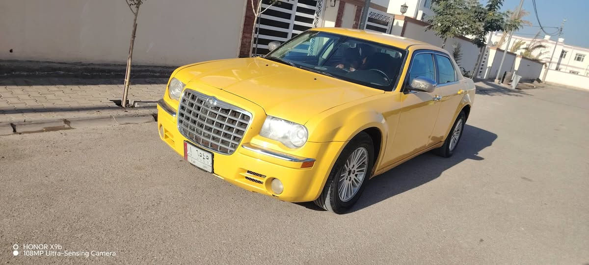 اوباما ٢٠١٠ اصل السيارة صبغه جديده كير مكينه اكسل جديد الحداديه 80 ٪تدفئه تبريد جاهز مصفره هيئه وغرامات خط نجف بغداد السعر 110وبيه مجال قليل فقط اتصال ***********
