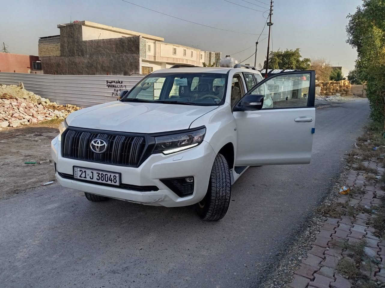 سلام عليكم البيع تيوته برادو ساز دي اكس اس 2023
فول موصفات
فتحه صقف
بصمه تشغيل
كشنات جلد
كشنات كهرباء
محرك 6v 4000 تنفس طبيعي
دبل تانكي 
شاشه كامره دواره
ماشيه 62الف
سعر 455 وبي مجال
***********وتساب
عنوان بغداد فلكت سلمان
