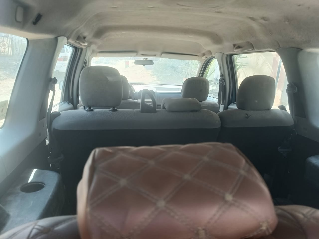 السلام عليكم ورحمة الله وبركاته  رينو لْـۆ كان سياره رقم شمالي اسليمانيه السياره احلئ من الصوره كير جديد مشط جديد حداديه كامله جديده اتريد وكاله اتريد مداور السياره كلش حلـِۈۋ‏وھّ قطره صبغ مابيه بس باب الصدر بي ضربه ومرجعيه بارد  ولا خياس موجوده في محافظه النجف قظاء غماس وذا مراوس افضل بسياره احدث سعره 38وبيه مجال رقم الهاتف ***********
