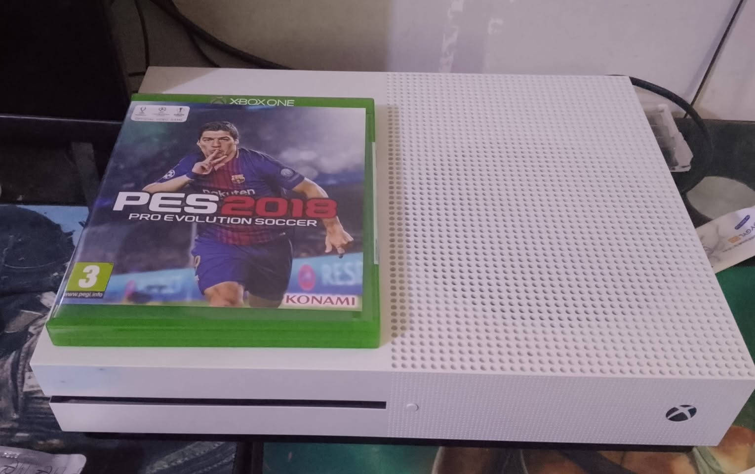 سلام عليكم Xبوكس 1sجهاز فول ما بي اي شي حتا ردت ابقي بس محتاج فلوس ويا قرص بيس 2018 بسعر 240الف بي مجال قليل مكاني الحريه الثانيه ما عندي توصيل هذا رقم تلفوني ***********
