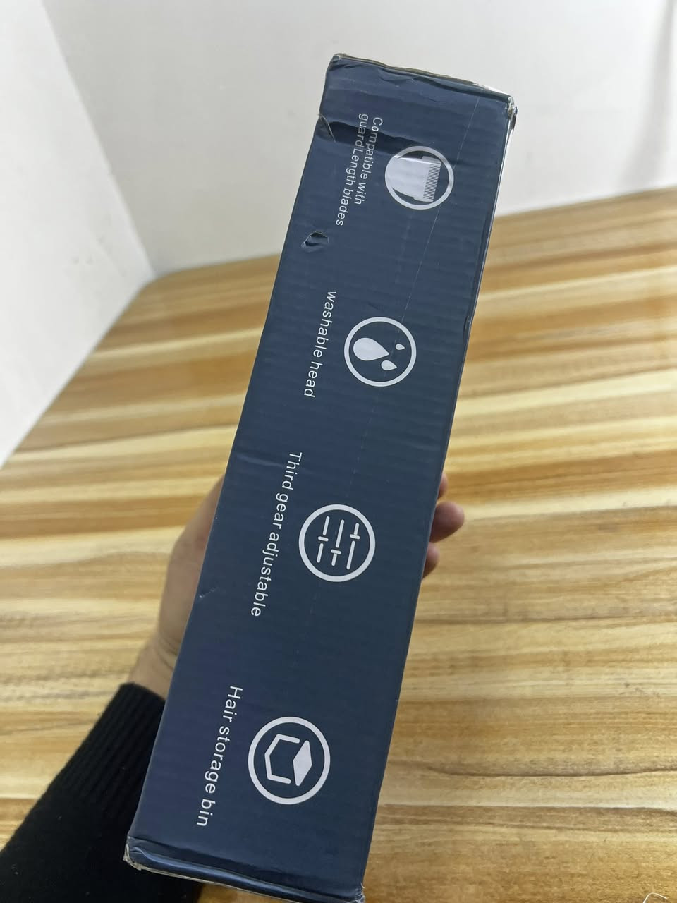 مكينة حلاقة وبنفس الوقت شافطة للشعر يعني بعد ماكو شعر يطشر والفوضة تفيد العسكريين ضد المي قطعة كلش حلوه حته أمنة للاطفال بالحلاقة خليلي السعر الي تستاهله والف عافية عليك 😍


**إذا كنت صاحب هذا الإعلان وتريد حذفه لأي سبب، رجاءا أرسل رسالة إلى الدعم الفني**