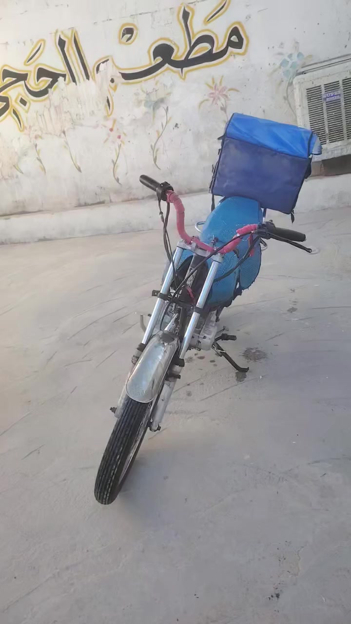 دراجه يراني ٤ كير السعر ٣٠٠ لف بيه مجال بصيط ***********
