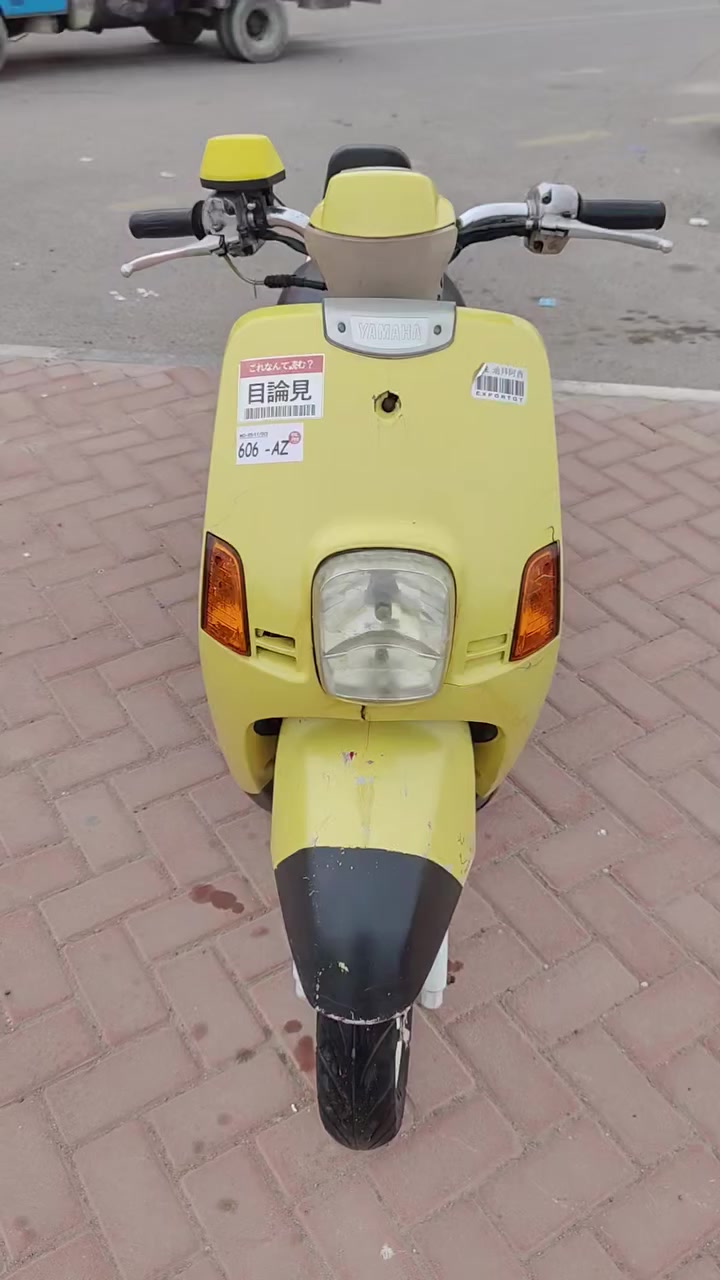 السلام عليكم دراجه للبيع ماكس بوليسي دراجه بلادي مكينه 49 كفرات اصليه بس شوي بيه شخوط دراجه خير من الله شغل وطلع النجف تراي دراجه برغي مامفتوح بيه نقص فقط عداد الستفسار عل اذا رقم مامتواجد عل ارتنيت  *********** المكان كربلاء قرب مستشفى التركي الوقت المتواجد بيه من سبعه صبح الى تلاثه ضهر
