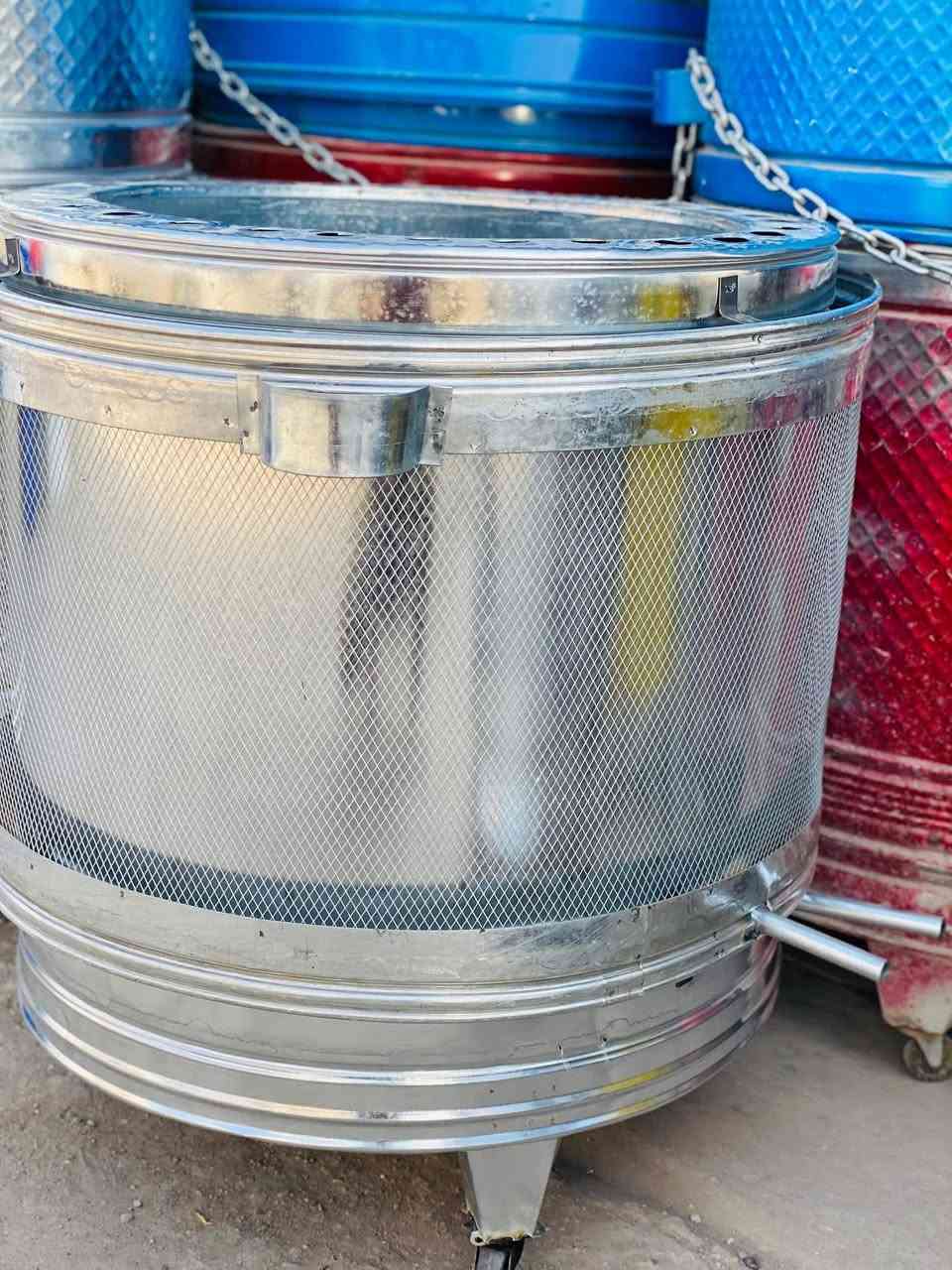 ياالله السلام عليكم وجبة جديدة من التنور الثقيل ابو العازل شبكة +بدون شبكة كبير +وسط تنور بوري كبير +وسط+صغير تنور ارضي تنور كهربائي أفران 

العنوان سوق الحصوه مقابل مجمع تاج العافية الطبي للتواصل والأستفسار ***********
