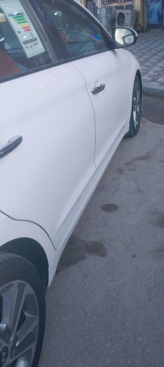 النترا سوبر موديل ١٨ خليجي مكينه كير ع وضع الشركه تبريد حداديه جاهزه للأخير سعر ١٤٨ وبيه مجال بسيط مكان سياره بغداد دولي رقمها  ذي قار حبوبي ***********
